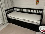 Hemnes bed Ikea uitschuifbaar met lades en matrassen, Ophalen, Gebruikt, Zwart, 80 cm