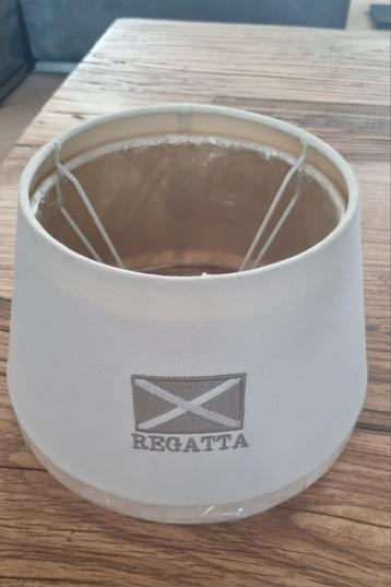 2 Regatta lampenkappen beschikbaar voor biedingen