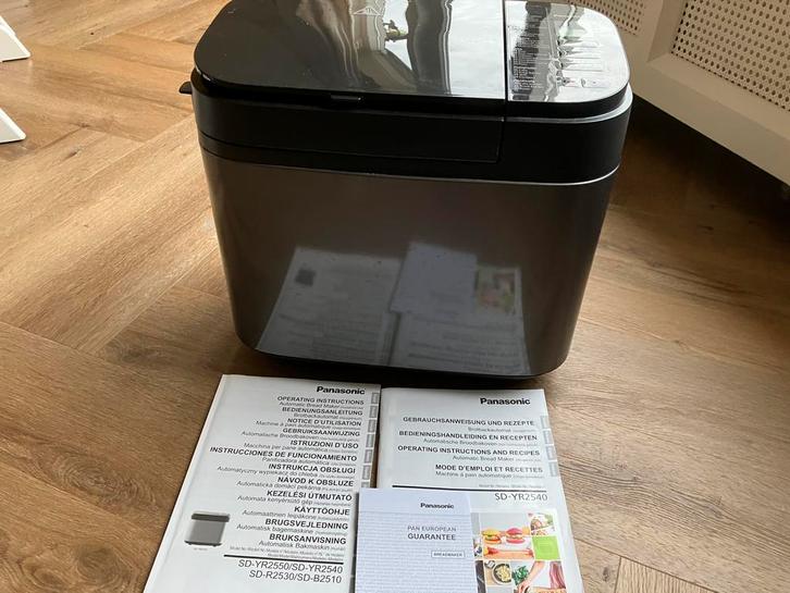 ZGAN Broodbakmachine Panasonic SD-YR2540HXD Taupe, Witgoed en Apparatuur, Broodbakmachines, Zo goed als nieuw, 800 tot 1200 gram deeg