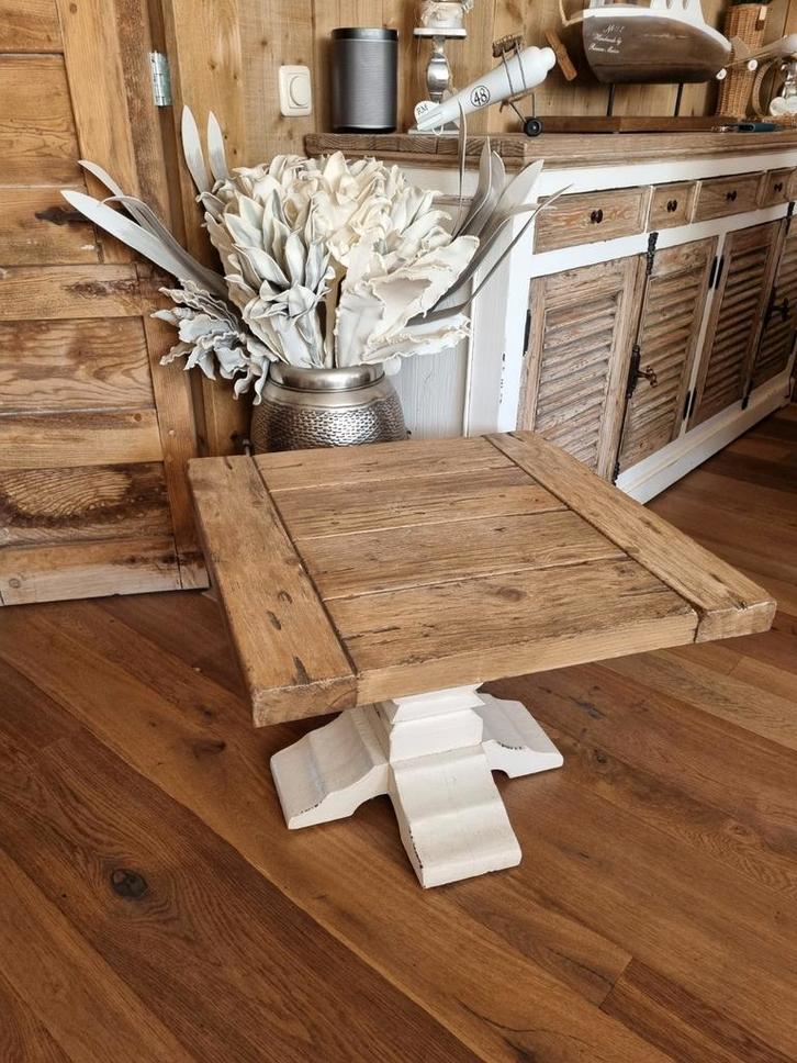 Landelijke Brocante Bijzettafel Amanda € 199.-, Huis en Inrichting, Tafels | Bijzettafels, Zo goed als nieuw, Vierkant, Ophalen of Verzenden
