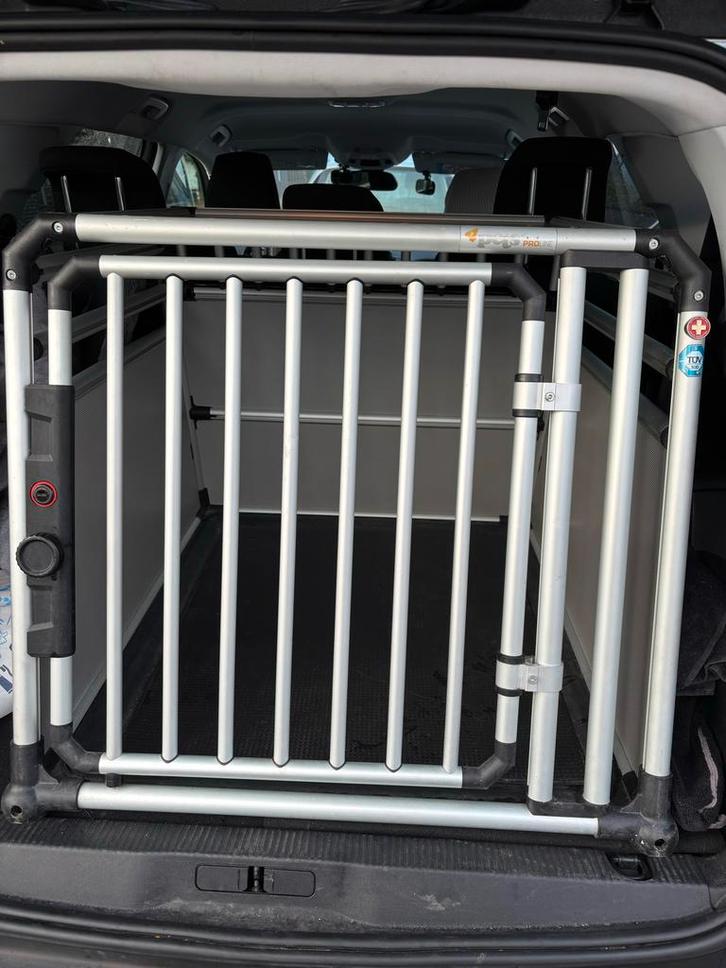 4 Pets proline 3 large auto bench, Dieren en Toebehoren, Hondenbenches, Zo goed als nieuw, Ophalen