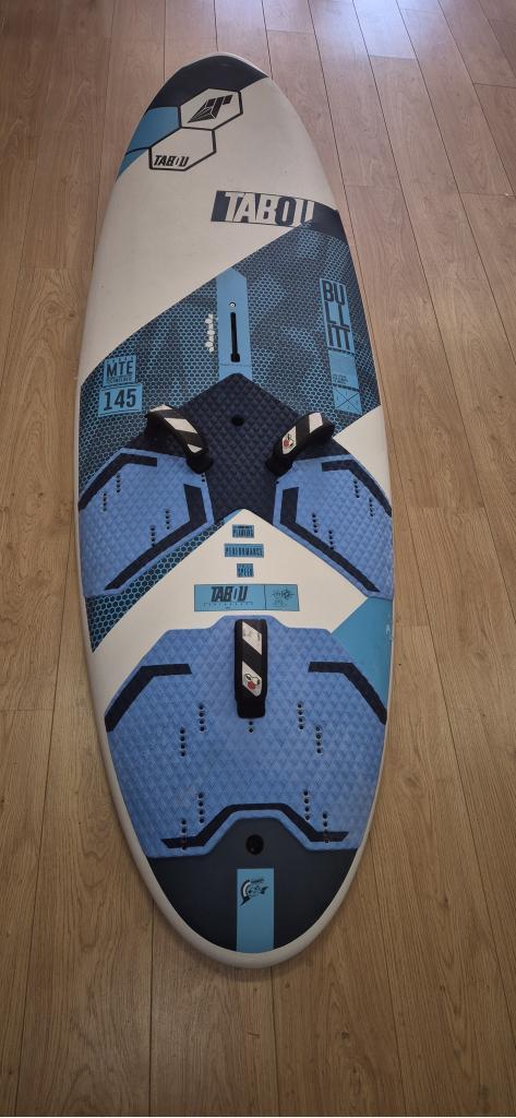 complete set tabou 145 liter midvin 5.5 tuigage  zgan, Watersport en Boten, Windsurfen