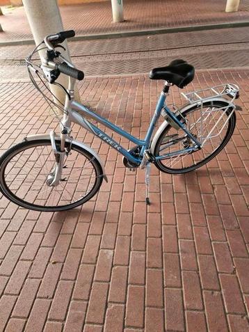 trek navigator damesfiets  beschikbaar voor biedingen