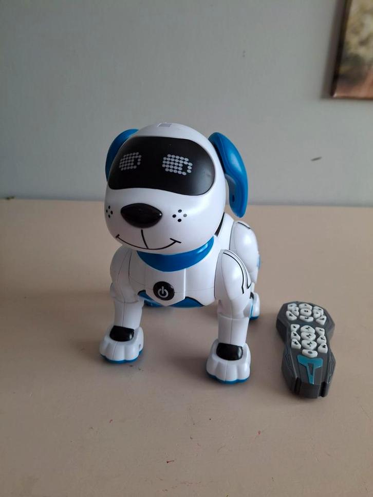 Robomax interactieve robothond zoekt nieuw baasje, Kinderen en Baby's, Speelgoed | Actiefiguren, Zo goed als nieuw, Ophalen of Verzenden