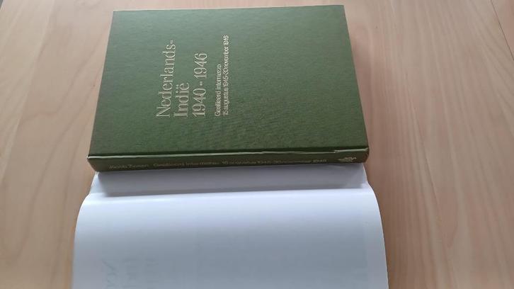 Nederlands-Indië 1940-1946 (3 delen), Boeken, Geschiedenis | Wereld, Zo goed als nieuw, Overige gebieden, 20e eeuw of later, Ophalen of Verzenden