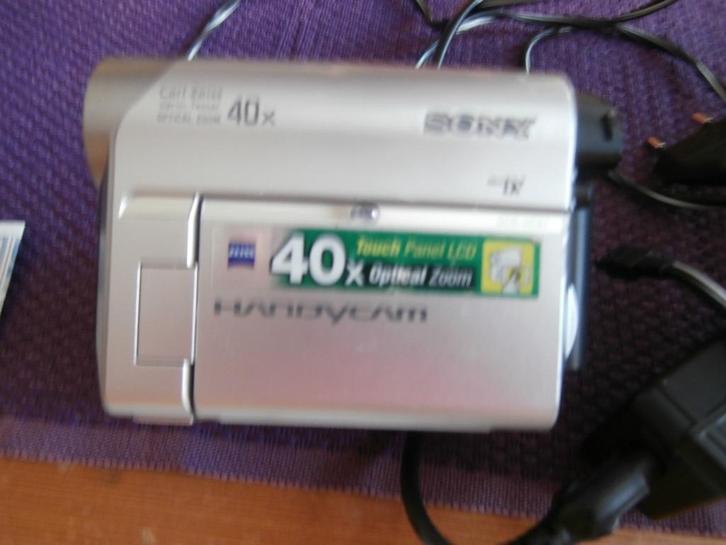 videocamera Sony DCR-HC Handycam 40x zoom speelt alleen af, Audio, Tv en Foto, Videocamera's Digitaal, Gebruikt, Camera, Overige soorten
