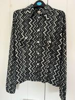 Zwart-wit blouse met zigzag patroon, Ophalen of Verzenden, Zo goed als nieuw, Maat 36 (S), Zwart