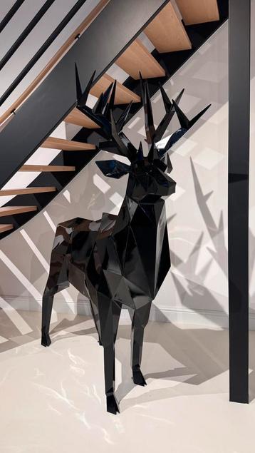 Kerst reindeer hert van zwart hoogglans metaal beschikbaar voor biedingen