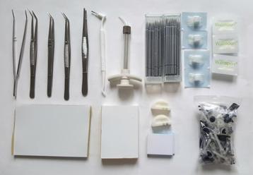 Tandarts gereedschappen en materialen beschikbaar voor biedingen