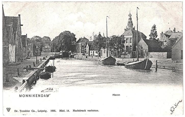 700279 Monnikendam NH 1905 Haven Gelopen met postzegel, Verzamelen, Ansichtkaarten | Nederland, Gelopen, Noord-Holland, Voor 1920