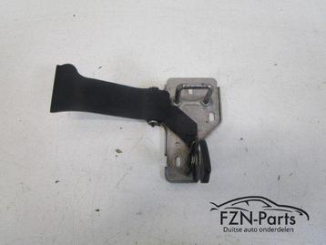 VW Transporter T5 slotmechaniek Motorkap Vanghaak 7E0823480 beschikbaar voor biedingen