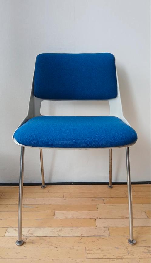Vintage, design  Gispen stoel, model 2220, A.R. Cordemeyer, Huis en Inrichting, Stoelen, Gebruikt, Eén, Kunststof, Metaal, Stof