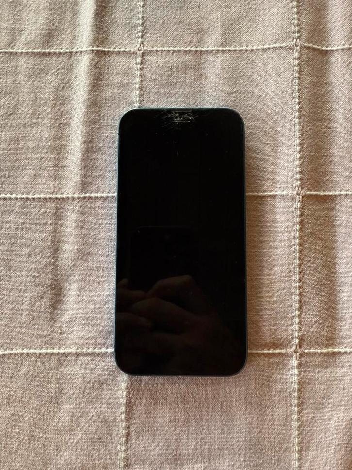 Iphone 13 - 128 GB & kapot/gebroken/gebarsten scherm stuk, Telecommunicatie, Mobiele telefoons | Apple iPhone, Gebruikt, 128 GB