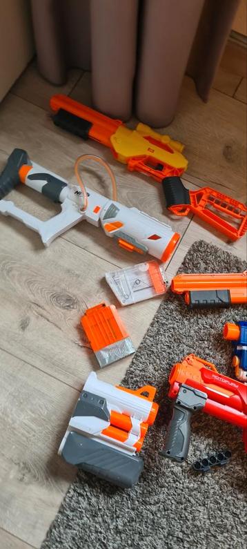 Nerf Pistolen Collectie - Defect/Onderdelen beschikbaar voor biedingen