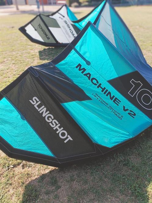 Slingshot machine V2 2024 8m & 10m incl 2x sentry bar 17", Watersport en Boten, Kitesurfen, Zo goed als nieuw, Kite, 10 m², Geen board