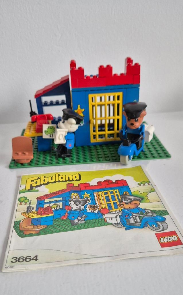Vintage. Lego. Fabuland. 3664. Politiebureau., Kinderen en Baby's, Speelgoed | Duplo en Lego, Gebruikt, Duplo, Complete set, Ophalen of Verzenden