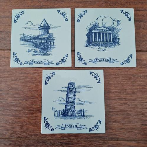 3 Delfts blauwe tegeltjes 11 x 11 cm landen, Antiek en Kunst, Antiek | Wandborden en Tegels, Ophalen of Verzenden