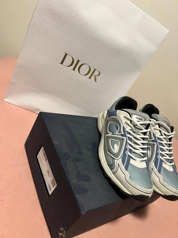 Dior B30 