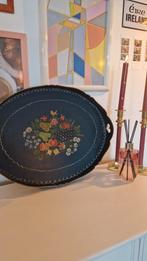 Handbeschilderd brocante dienblad – blauw – vintage 1994, Antiek en Kunst, Antiek | Schalen, Ophalen