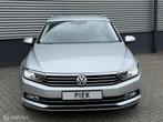 Volkswagen Passat Variant 1.6 TDI Highline EXPORT! AUTOMAAT, Auto's, Gebruikt, Euro 6, 4 cilinders, Origineel Nederlands