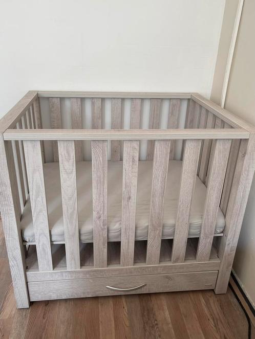 TWF Baby box, Kinderen en Baby's, Boxen, Zo goed als nieuw, Lade, Ophalen of Verzenden