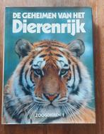 Dierenrijk Boek - Zoogdieren, Ophalen of Verzenden, Gelezen, Natuur algemeen, Onbekend