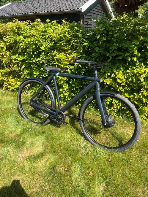 VanMoof S3 2020 | Technisch top | Nieuwe onderdelen, Fietsen en Brommers, Elektrische fietsen, Zo goed als nieuw, 50 km per accu of meer