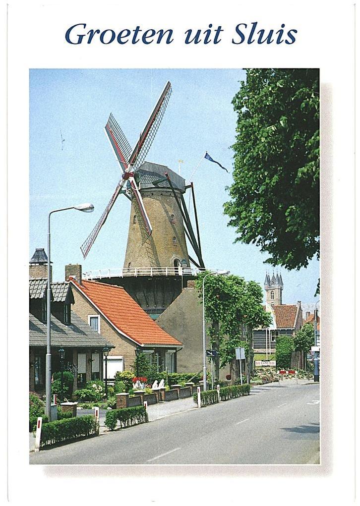 908316	Sluis	Zeeland	molen	Gelopen met postzegel, Verzamelen, Ansichtkaarten | Nederland, Gelopen, Zeeland, Ophalen of Verzenden