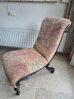 Chique laag stoeltje, Ophalen