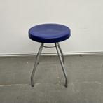 Stevige metalen kruk - blauw kunststof zitting - 45 cm hoog, Niet ingevuld, Gebruikt, Niet ingevuld, Niet ingevuld