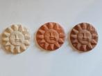 terra cotta rond zon ornament , doorsnee 3 cm - Fennicole, Ophalen, Nieuw, Decoratie