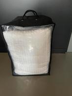 Twee ongebruikte 2 pers dekbedden / maat 200x200 cmm, Wit, Tweepersoons, Ophalen of Verzenden, Deken of Dekbed