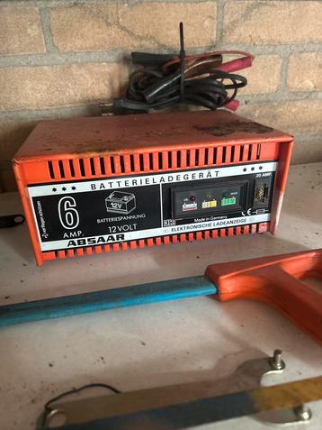 Te koop: Absaar 12V Acculader – 6 Ampère (Made in Germany) beschikbaar voor biedingen