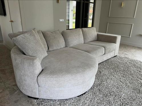 Loungebank hoekbank Rafael halfrond Richmond Natural beige, Huis en Inrichting, Banken | Complete zithoeken, Zo goed als nieuw