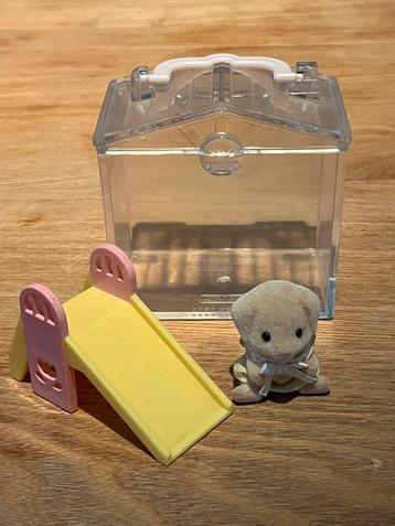 Sylvanian Families baby hondje