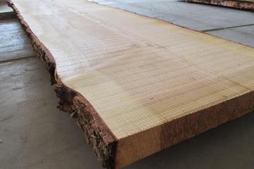 Douglas Tafelblad | Boomstamblad | Boomschors | Tuintafel  beschikbaar voor biedingen