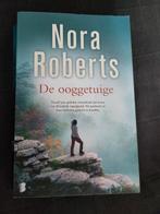 Nora Roberts - De ooggetuige, Ophalen of Verzenden, Zo goed als nieuw, Nederland, Nora Roberts