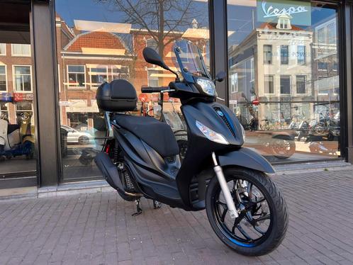PIAGGIO MEDLEY 200CC SPORT 2025 EURO5+ GRATIS TOPKOFFER!, Motoren, Motoren | Piaggio, Bedrijf, Sport, 12 t/m 35 kW, 1 cilinder
