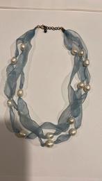 Ketting van zijde met echte zoetwater parels 50 cm, Sieraden, Tassen en Uiterlijk, Antieke sieraden, Ophalen of Verzenden, Zilver