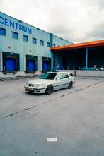 Saab 9-5 2.3 Turbo Aero Estate AUT 2004 Grijs, 1800 kg, Zwart, 4 cilinders, 2290 cc