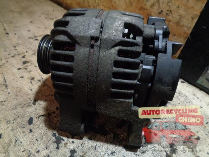 Dynamo van een Opel Corsa, Auto-onderdelen, Motor en Toebehoren, Opel, Gebruikt, 3 maanden garantie, Ophalen
