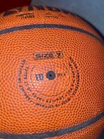NBA Charlotte hornets wilson basketbal, Sport en Fitness, Basketbal, Bal, Zo goed als nieuw, Ophalen