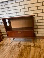 Vintage muziek-/ bijzetkastje, Huis en Inrichting, Ophalen, O, O, O