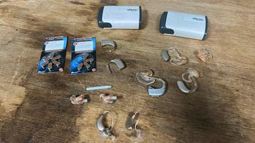 Hoor apparaten. 3 sets. beschikbaar voor biedingen