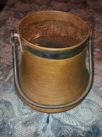 Koperen pot met gietijzeren hengsel, Ophalen of Verzenden, Koper