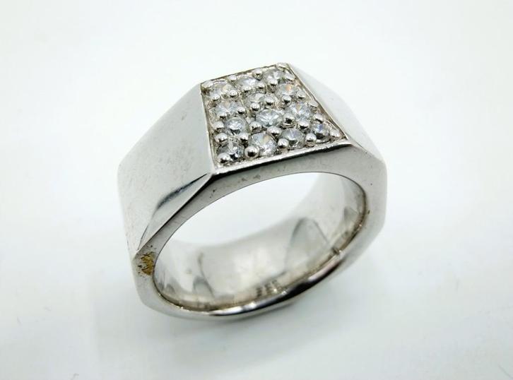 Zilveren ring met zirkonia's, 925, 18 mm, Sieraden, Tassen en Uiterlijk, Ringen, Zo goed als nieuw, Dame, 18 tot 19, Zilver, Zilver