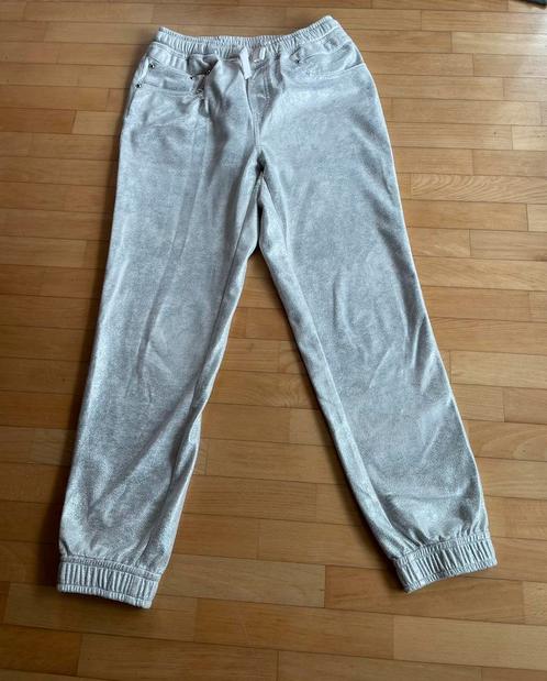 10Days jogger maat 0 zilver glimmend leer look, Kleding | Dames, Broeken en Pantalons, Gedragen, Maat 34 (XS) of kleiner, Overige kleuren