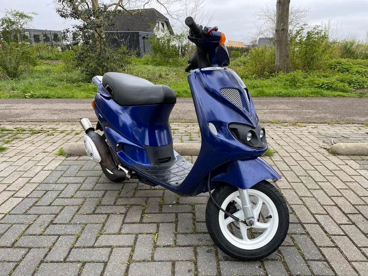 ZIP BROM MET SP98 KAPPEN, Fietsen en Brommers, Brommeronderdelen | Scooters, Gebruikt, Piaggio, Kap, Ophalen