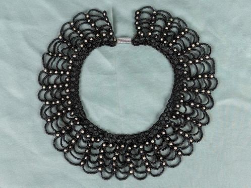 Oude ketting, Sieraden, Tassen en Uiterlijk, Kettingen, Gebruikt, Overige materialen, Zwart, Ophalen of Verzenden