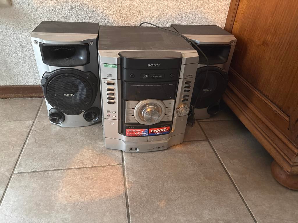 Sony Stereo met 3 CD, Cassette & AUX, Audio, Tv en Foto, Stereo-sets, Ophalen, Gebruikt, Cassettedeck, Microset